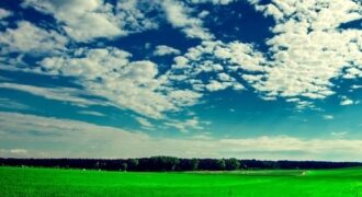 ارض مميزة في شرق عمان/ماركا صالحة للاستثمار