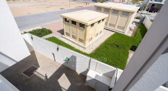 فيلا مميزة بدبي للبيع